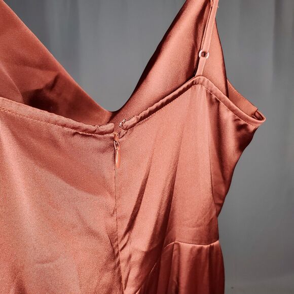 Express Wide Leg Jumpsuit Small Sleeveless Cowl Maroon Bronze Satin Shiny NYE - Picture 5 of 11